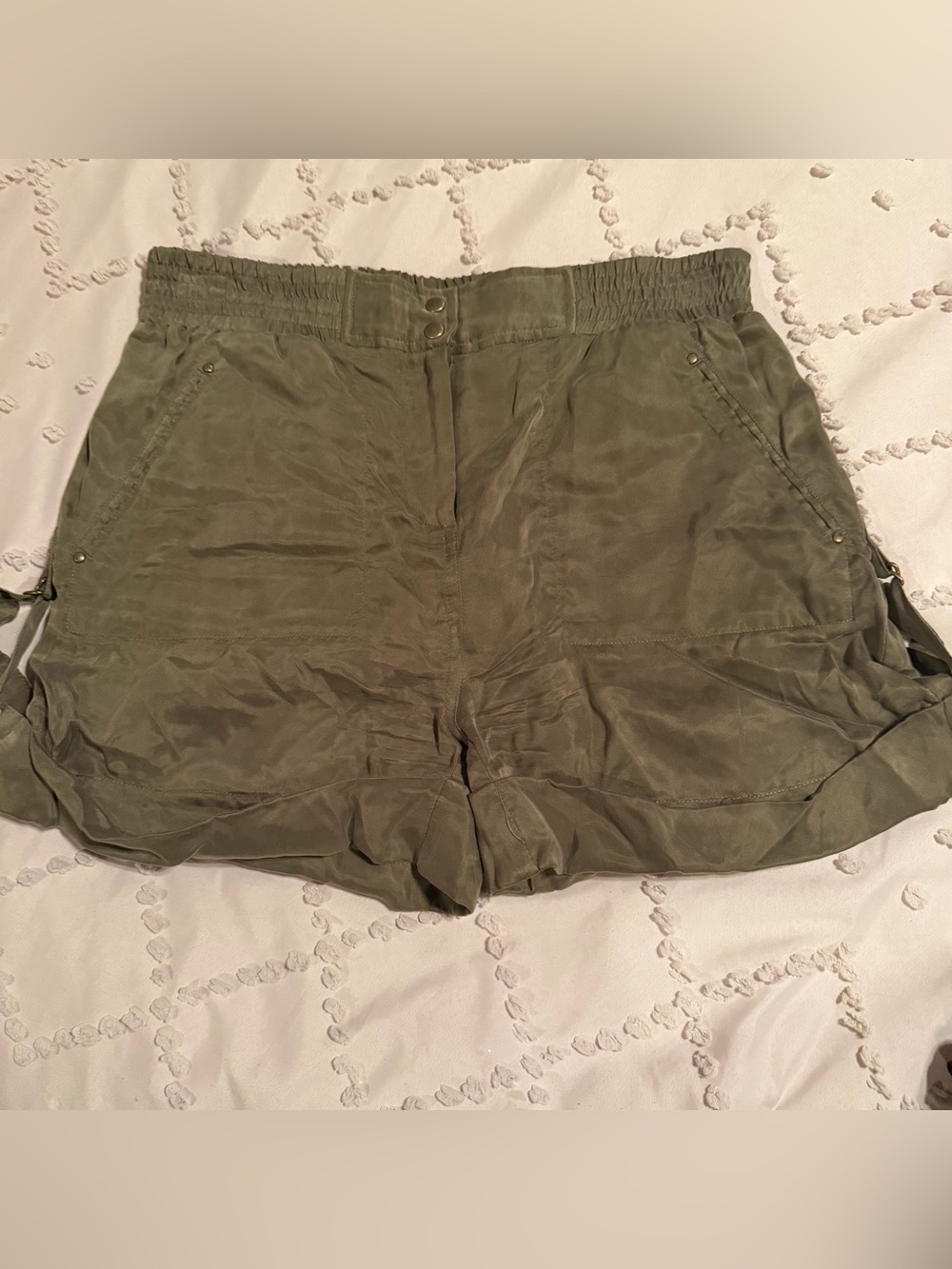 Boston Proper Olive Utility Tie-Waist Shorts Size 4 100% Cupro